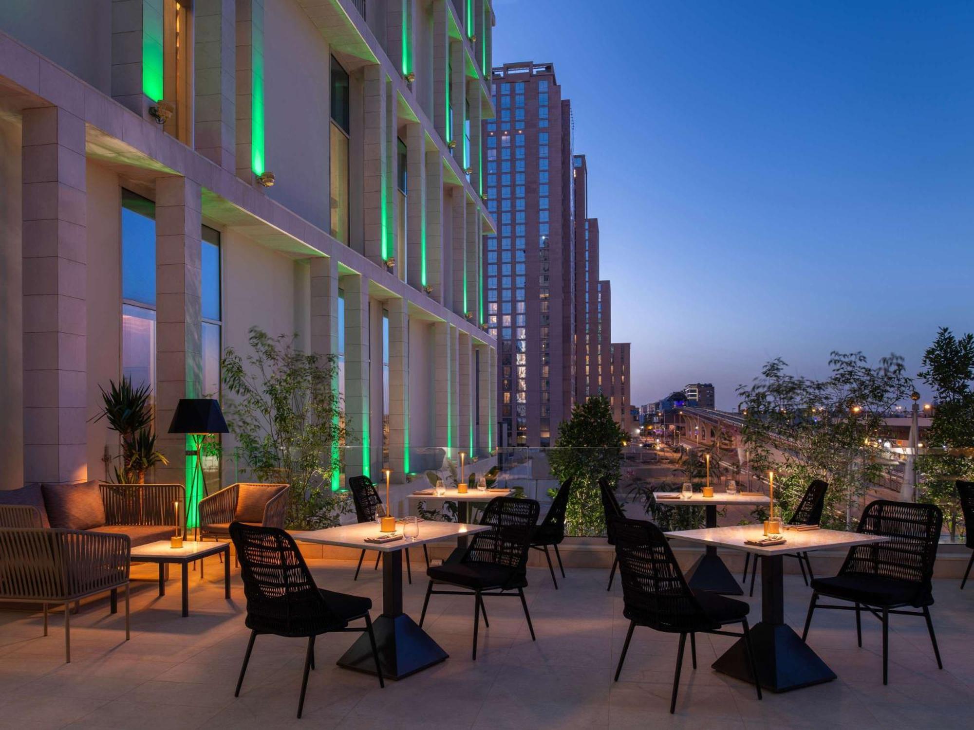Novotel Riyadh Sahafa Exterior foto